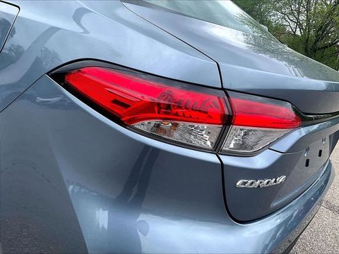 Certified 2024 Toyota Corolla LE FWD image 33