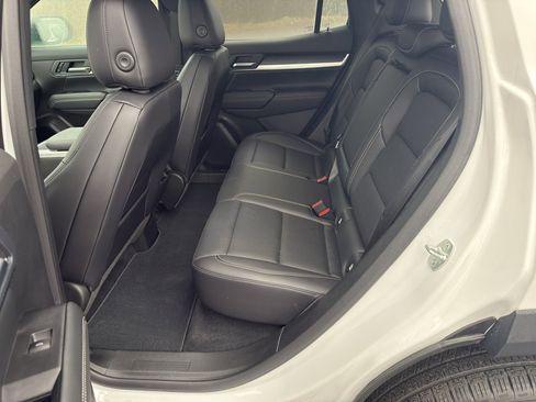 New 2026 GMC Terrain Elevation w/ Elevation Premium Package image 18