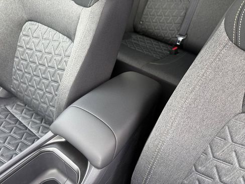 New 2026 Nissan Kicks SV image 23