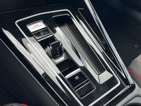 New 2025 Volkswagen GTI SE image 16