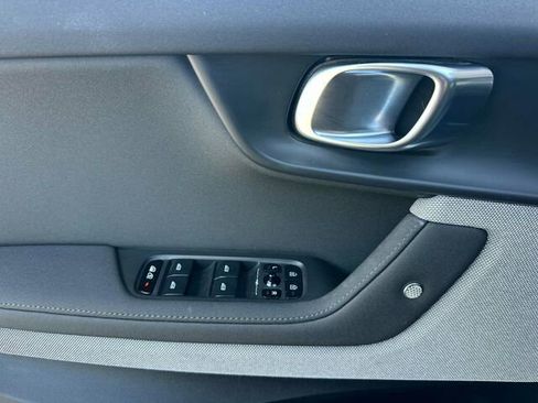 Used 2022 Polestar Polestar 2 w/ Plus Package AWD/4WD image 11