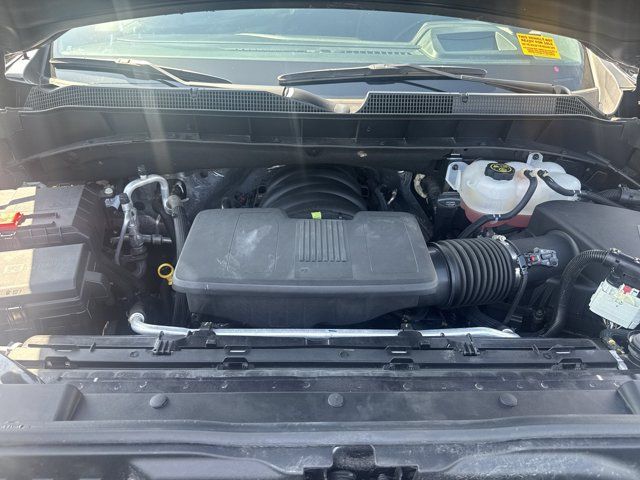 Used 2024 Chevrolet Silverado 1500 High Country w/ Technology Package AWD/4WD image 29