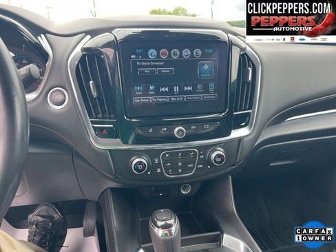 Used 2018 Chevrolet Traverse RS FWD image 15