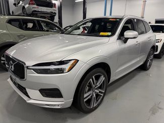 Used 2021 Volvo XC60 T5 Momentum w/ Advanced Package AWD/4WD video 1