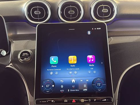 Used 2025 Mercedes-Benz GLC 300 4MATIC image 20