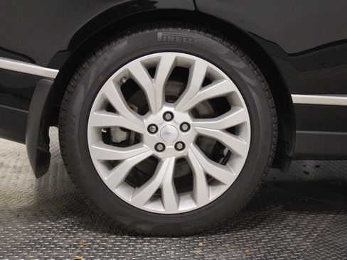 Used 2021 Land Rover Range Rover Westminster Edition image 17