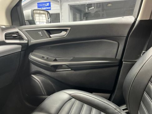 Used 2021 Ford Edge SEL FWD image 16