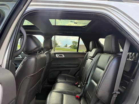 Used 2014 Ford Explorer Sport AWD/4WD image 21