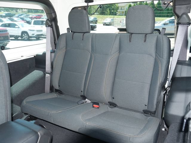 Used 2025 Jeep Wrangler Sport AWD/4WD image 22