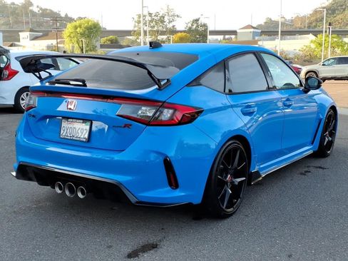 Used 2025 Honda Civic Type R image 4