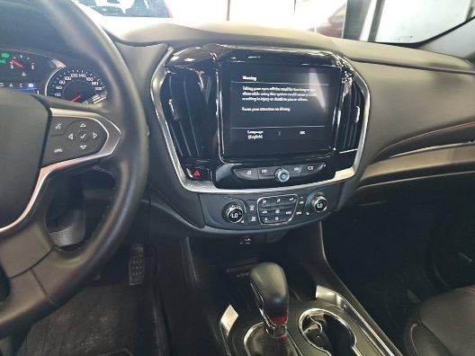 Used 2023 Chevrolet Traverse RS AWD/4WD image 16