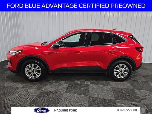 Used 2024 Ford Escape Active AWD/4WD image 6