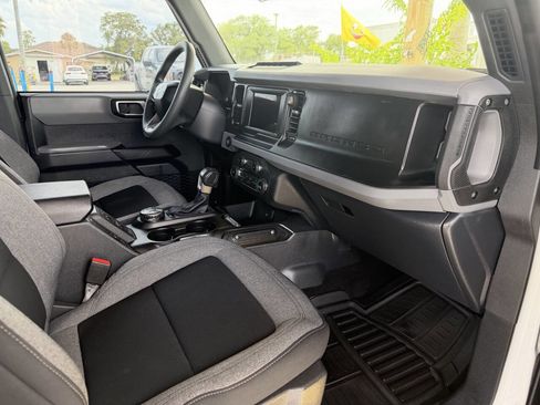 Used 2022 Ford Bronco 4-Door w/ Sasquatch Package AWD/4WD image 23