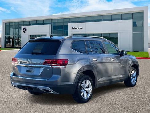 Used 2019 Volkswagen Atlas SE w/ Towing Package image 3