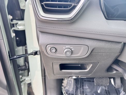 Used 2026 Chevrolet TrailBlazer LT w/ LT Cold Weather Package image 13