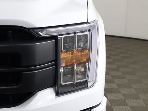 Used 2022 Ford F150 Lariat AWD/4WD image 16