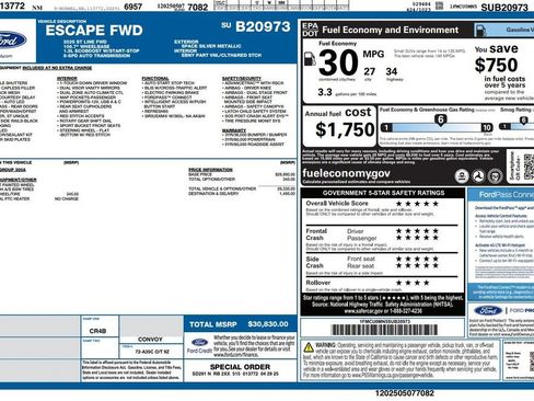 Used 2025 Ford Escape ST-Line FWD image 2