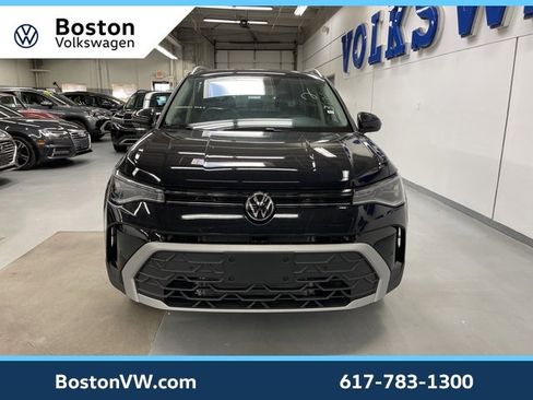 New 2026 Volkswagen Taos SE image 6