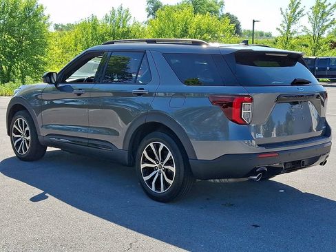 Used 2023 Ford Explorer ST-Line w/ Class IV Trailer Tow Package AWD/4WD image 7