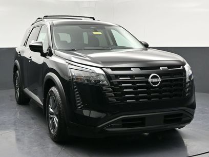 New 2026 Nissan Pathfinder SV