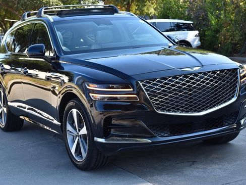 Used 2022 Genesis GV80 2.5T w/ Advanced Package 02 AWD/4WD image 4