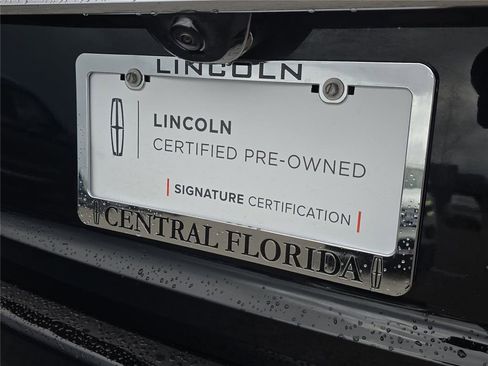 Used 2023 Lincoln Aviator Reserve w/ Equipment Group 201A image 9