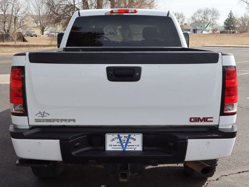 Used 2014 GMC Sierra 2500 Denali image 7