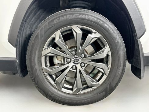 Used 2023 Toyota RAV4 Limited w/ Limited Grade Weather Package AWD/4WD image 11