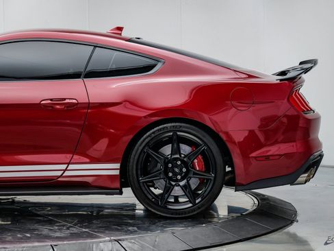 Used 2021 Ford Mustang Shelby GT500 w/ Carbon Fiber Handling Package RWD image 11