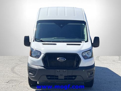 Used 2025 Ford Transit 250 148 High Roof Extended RWD image 27