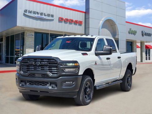 New 2026 RAM 2500 Tradesman AWD/4WD image 2