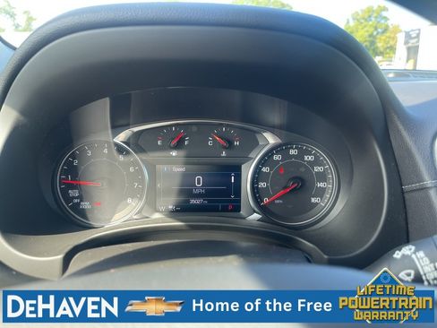 Used 2023 GMC Terrain SLE w/ Driver Convenience Package FWD image 12