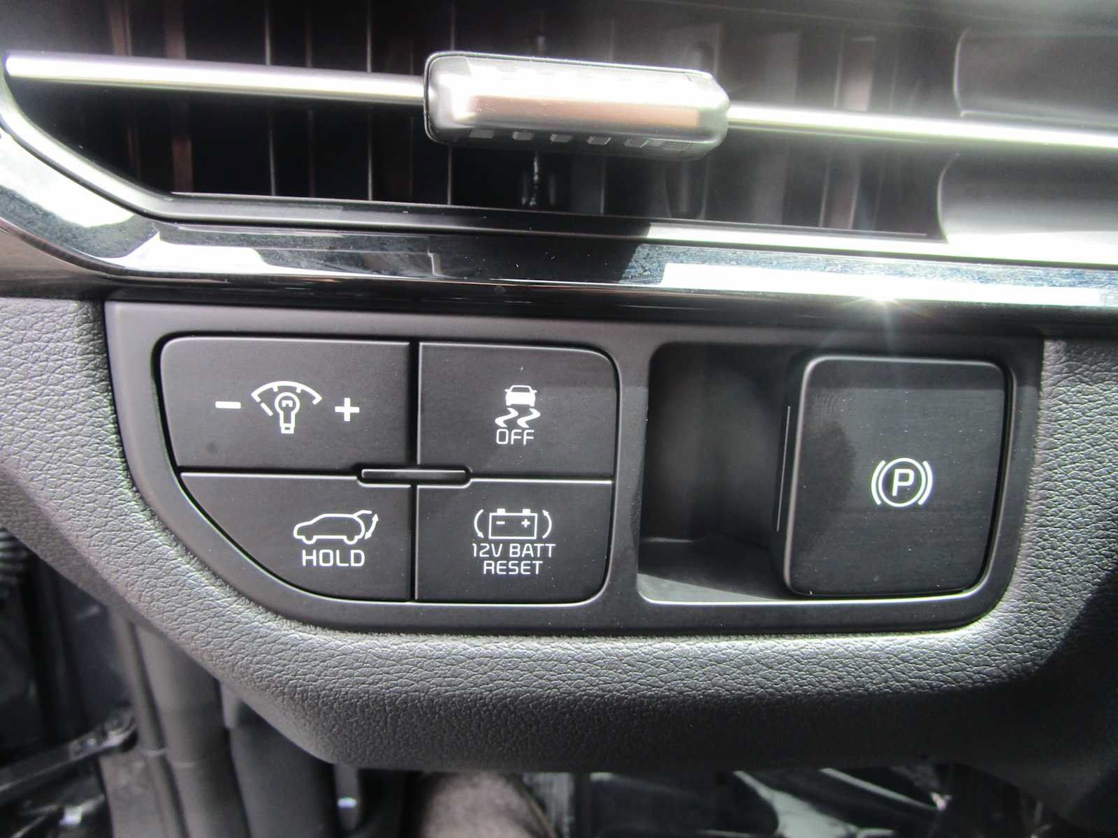Used 2026 Kia Sportage SX Prestige AWD/4WD image 16