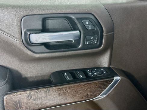 Used 2020 GMC Sierra 3500 Denali w/ Denali Ultimate Package AWD/4WD image 24