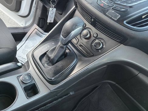 Used 2015 Ford Escape S FWD image 36