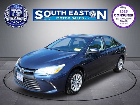 Used 2016 Toyota Camry LE FWD image 1