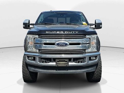 Used 2017 Ford F250 Lariat w/ Lariat Ultimate Package image 8