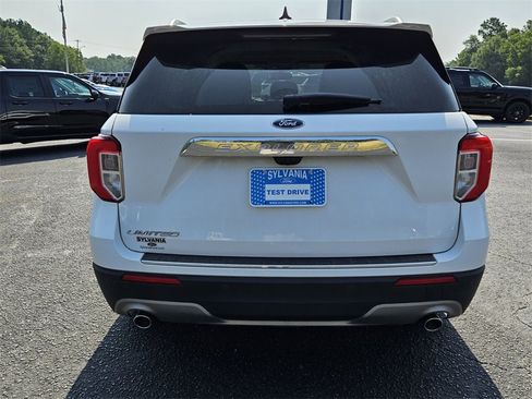 Used 2022 Ford Explorer Limited image 9