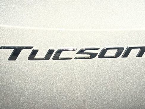 Used 2023 Hyundai Tucson SEL w/ Convenience Package image 28