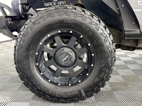 Used 2017 Jeep Wrangler Sport image 56