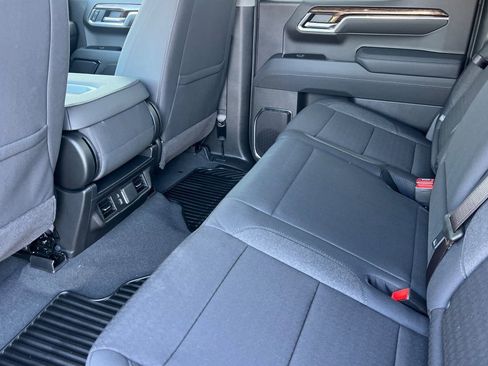 New 2026 GMC Sierra 1500 Elevation image 9