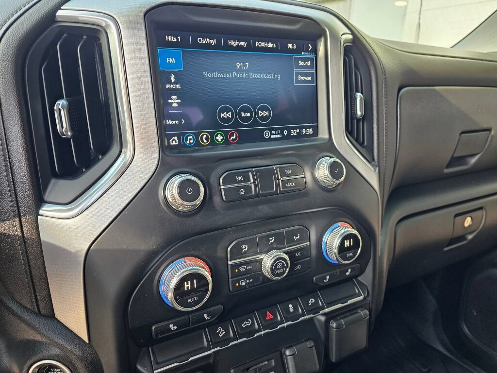 Used 2022 GMC Sierra 3500 SLT w/ X31 Off-Road Package AWD/4WD image 23