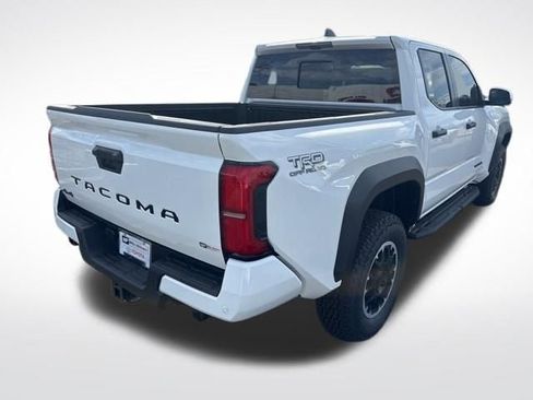New 2026 Toyota Tacoma TRD Off-Road AWD/4WD image 5