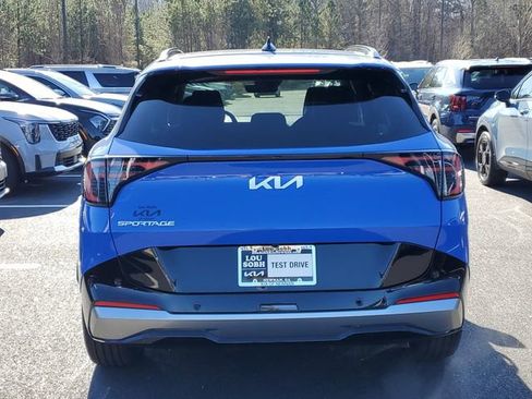New 2026 Kia Sportage SX image 5