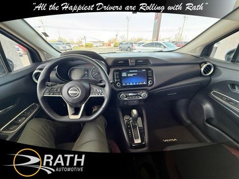 Used 2024 Nissan Versa SR image 15