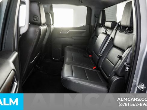 Used 2026 GMC Sierra 1500 SLT AWD/4WD image 17