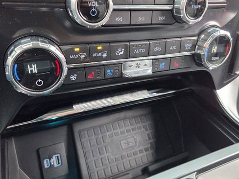 Used 2021 Ford F150 Limited image 25