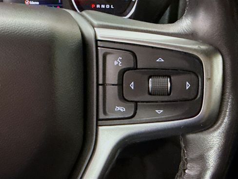 Used 2020 Chevrolet Silverado 1500 LTZ w/ LTZ Convenience Package AWD/4WD image 15