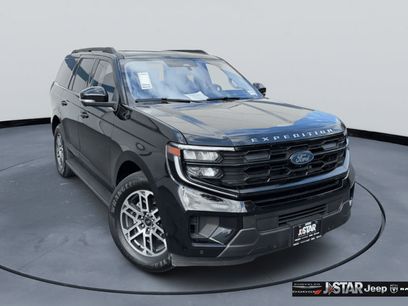 Used 2025 Ford Expedition Active