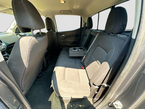 Used 2017 GMC Canyon SLE w/ SLE Convenience Package AWD/4WD image 26